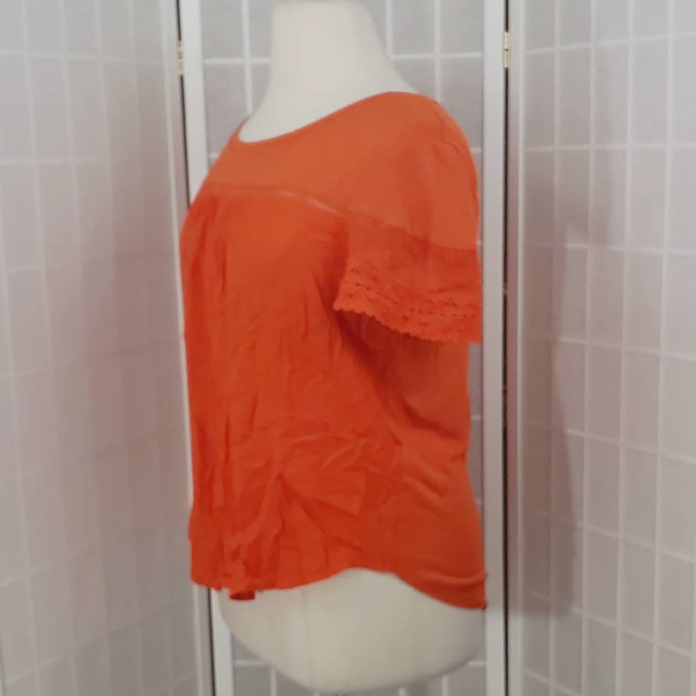New York & Company Orange Top Shirt Size: Large - Picture 3 of 8
